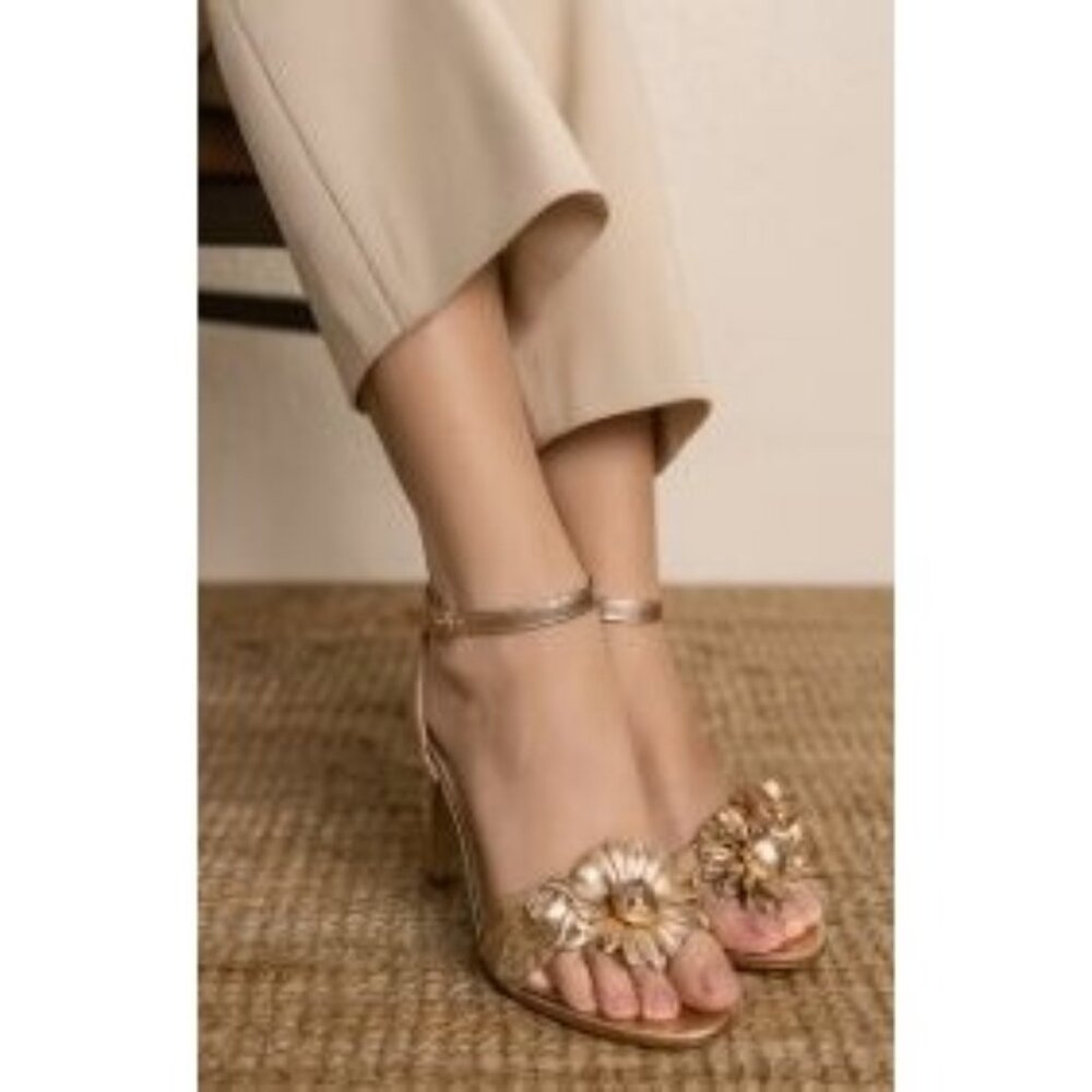 Steve Madden Size 7.5  Sessie Stiletto High Heel Ankle Strap Sandal Rose Gold